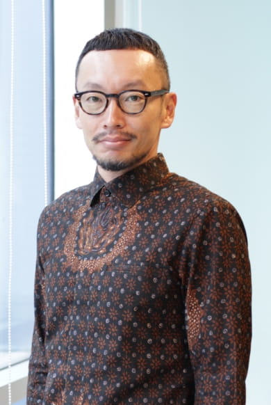 Greetings,Yusuke Senda President Director